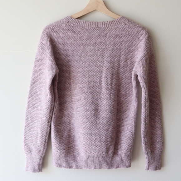 Banana Republic Cute Pink Sweater - Picture 5 of 5